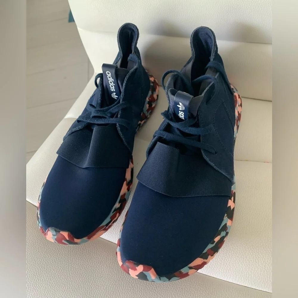 Adidas Tubular Womens Size 8.5 Navy Blue Walking Athletic Running Shoes Sneakers
